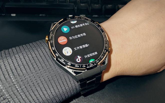 手表：览邦Watch Ultra、不输苹果！k8凯发一触即发硬实力满载、价格实惠的安卓(图9)